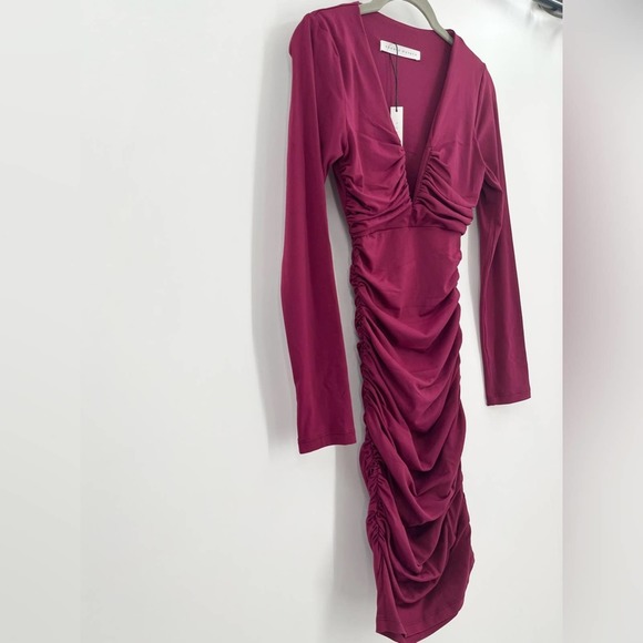SUSANA MONACO Deep V Ruched Mini Dress Raspberry Red Long Sleeve Fitted Bodycon - Picture 3 of 9